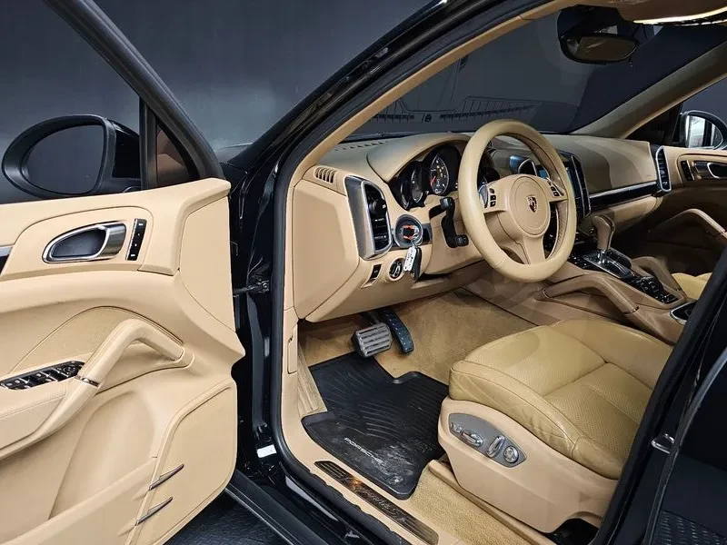Porsche Cayenne 4.8 S 958, снимка 8 - Автомобили и джипове - 56358835
