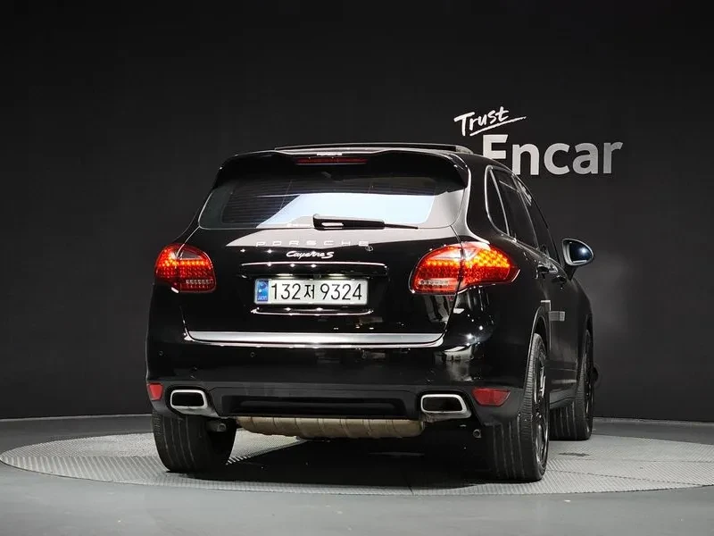Porsche Cayenne 4.8 S 958, снимка 3 - Автомобили и джипове - 56358835