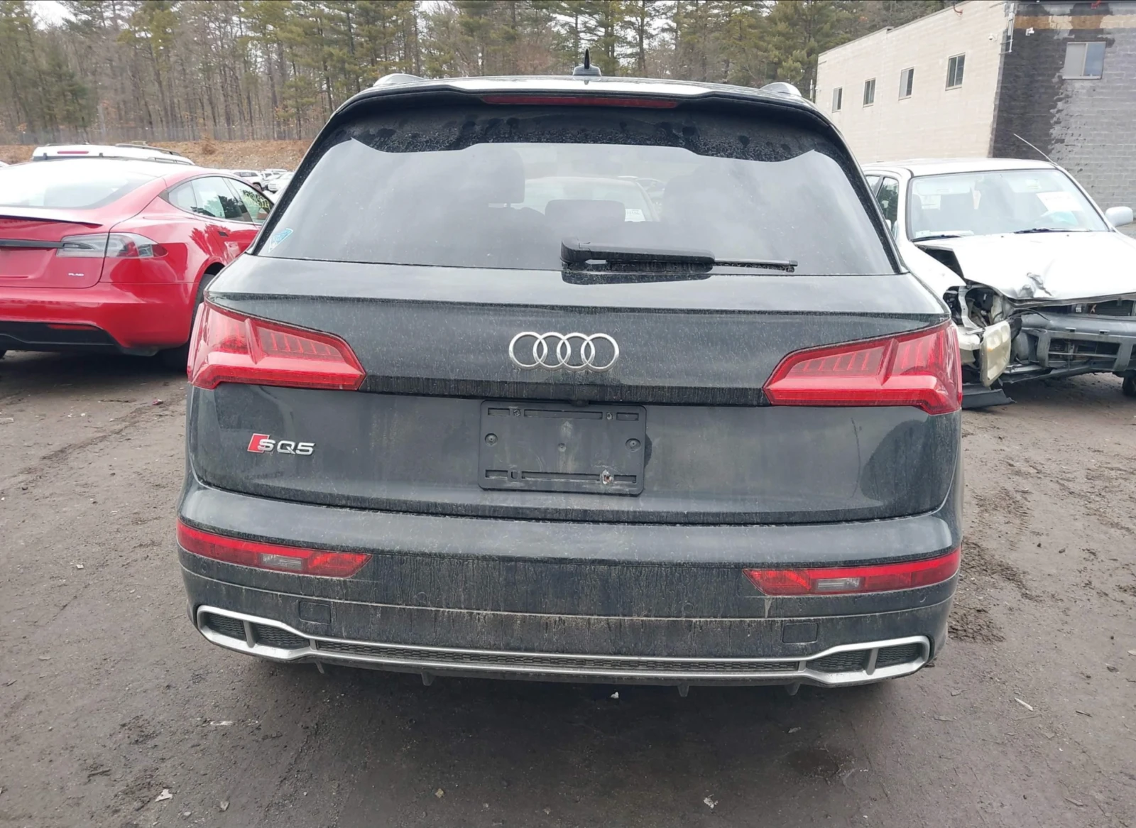 Audi SQ5 PREMIUM PLUS* HEADUP* ДИГ.ТАБЛО* DISTR* B&O* 360 C - изображение 5