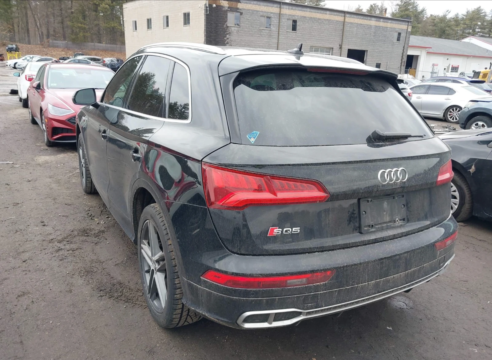Audi SQ5 PREMIUM PLUS* HEADUP* ДИГ.ТАБЛО* DISTR* B&O* 360 C - изображение 4