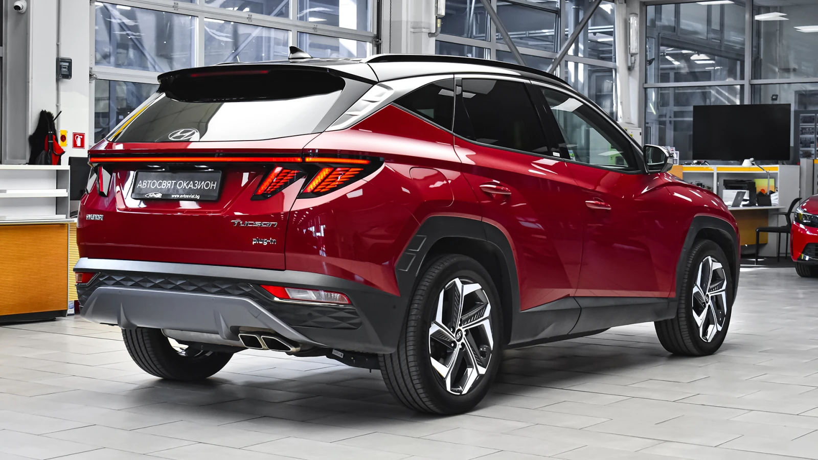 Hyundai Tucson 1.6 T-GDi PREMIUM Plug-in Hybrid 4x4 Automatic - изображение 6