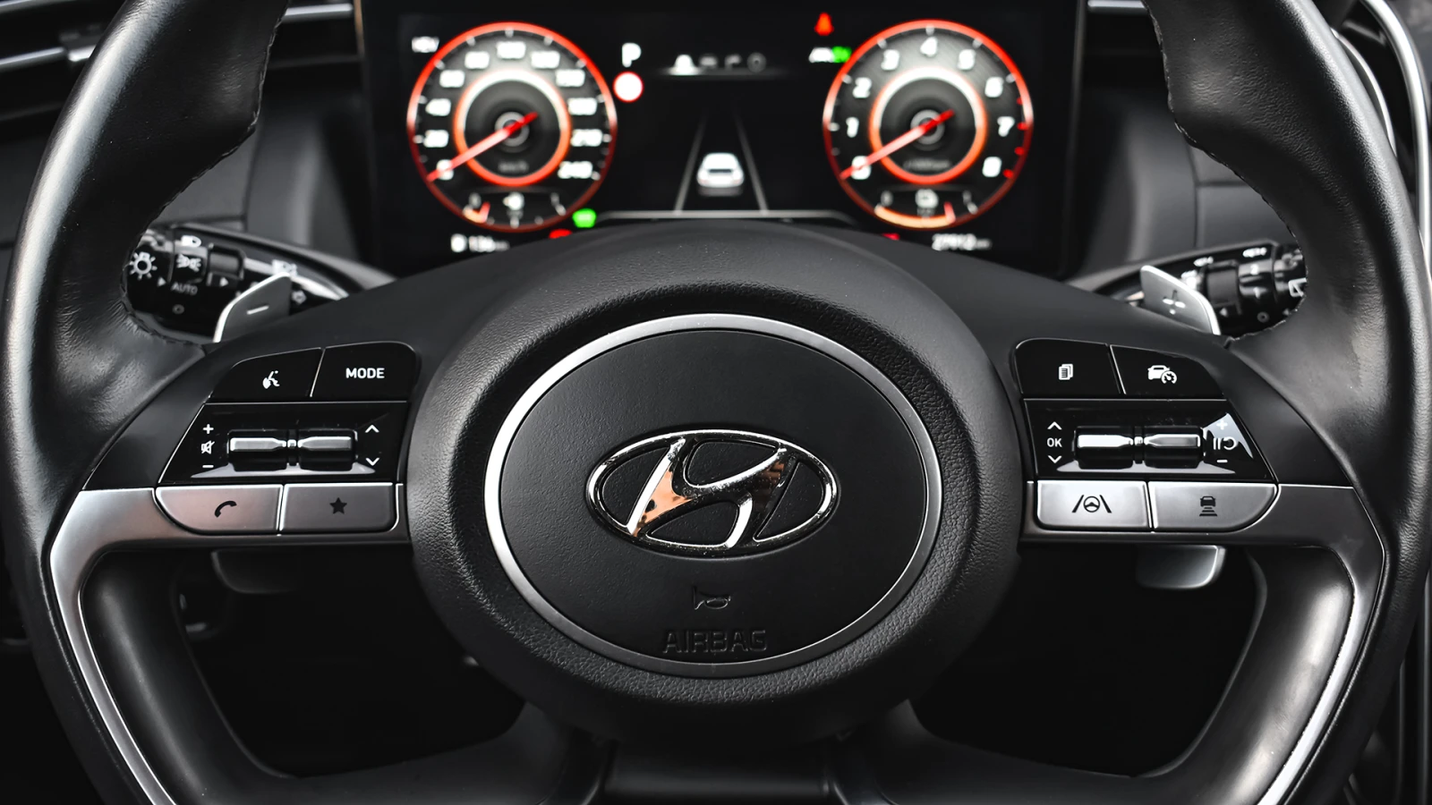 Hyundai Tucson 1.6 T-GDi PREMIUM Plug-in Hybrid 4x4 Automatic - изображение 9