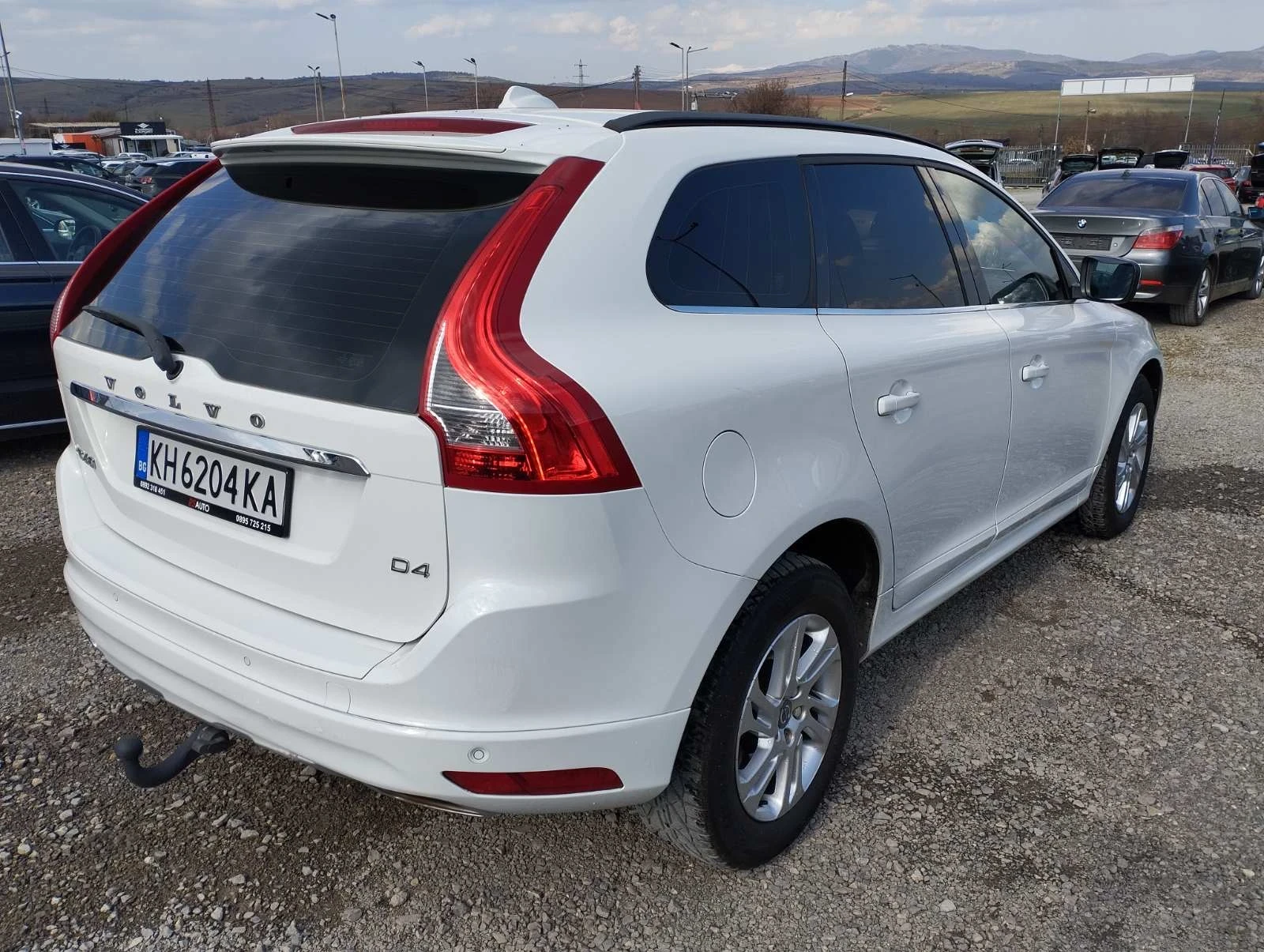 Volvo XC60 2.0D FACELIFT EURO6 190КС, снимка 5 - Автомобили и джипове - 52530428