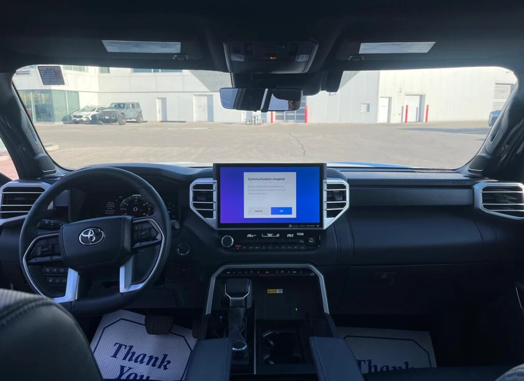 Toyota Sequoia Platinum 4WD | TOYOTA CERTIFIED | Mobile.bg � ����������� 14