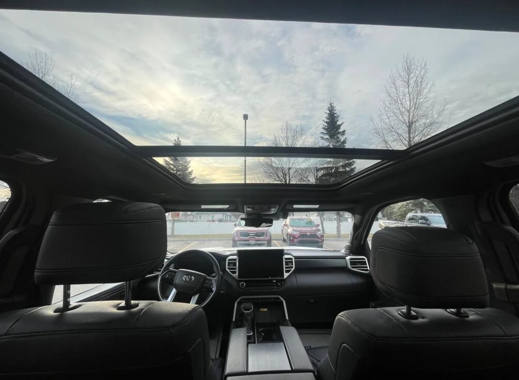 Toyota Sequoia Platinum 4WD | TOYOTA CERTIFIED | Mobile.bg � ����������� 15