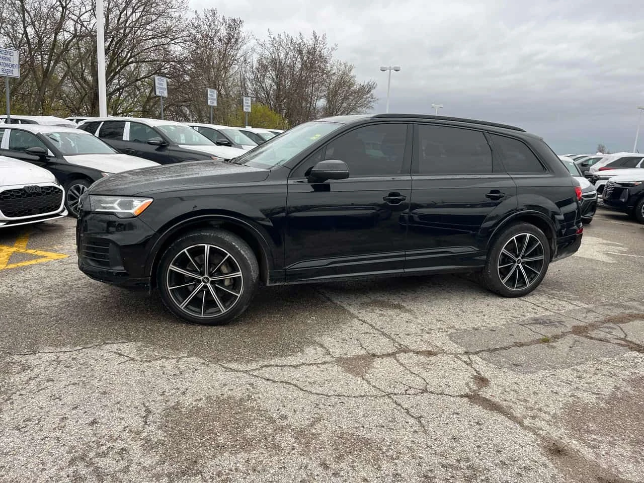 Audi Q7 Progressiv| 360| BLACK OPTIC| ПОДГРЕВИ| ОБДУХВАНЕ, снимка 3 - Автомобили и джипове - 54479708