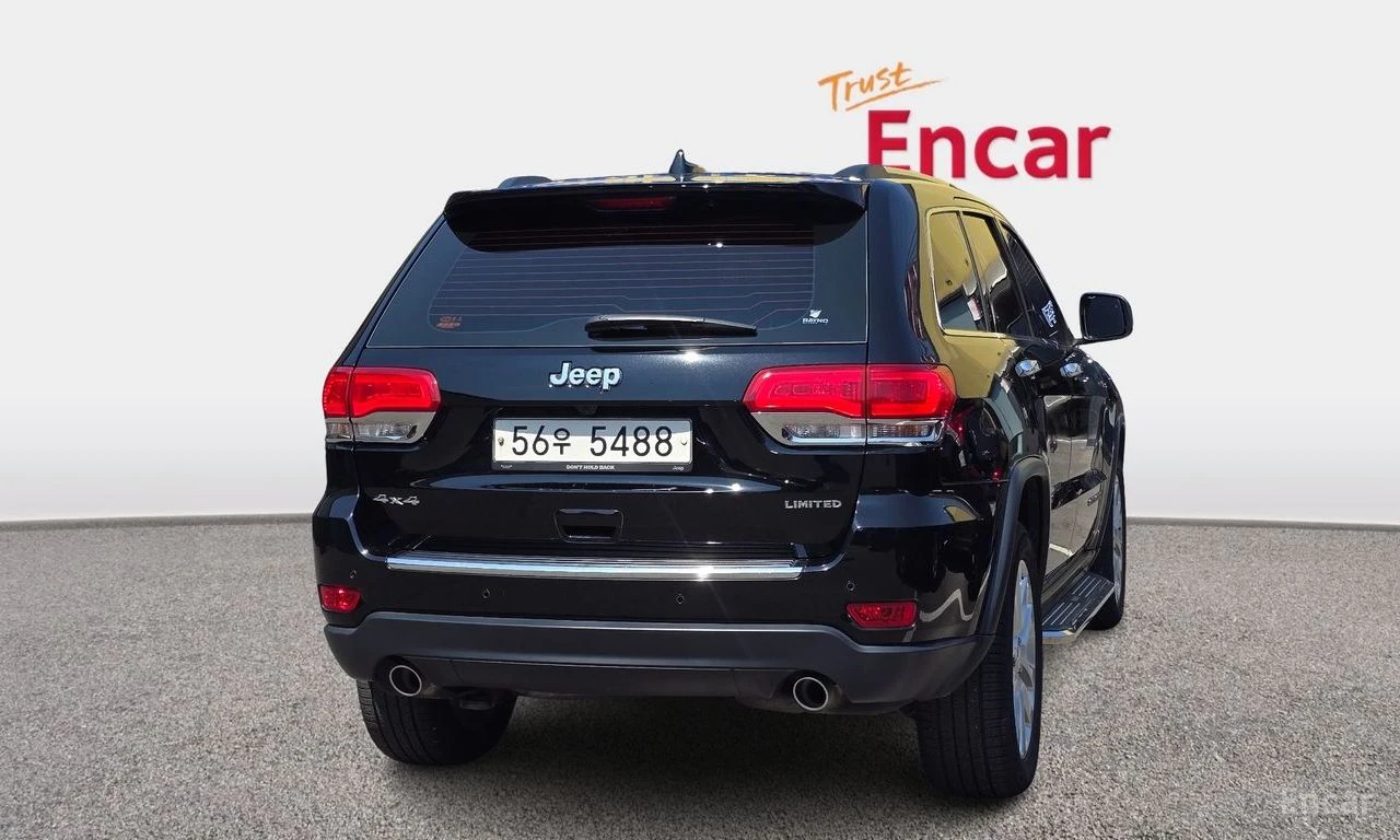 Jeep Grand cherokee 3.6 LIMITED* ПОДГРЕВ* ОБДУХВАНЕ* PANORAMA* КАМЕРА*, снимка 4 - Автомобили и джипове - 54720662