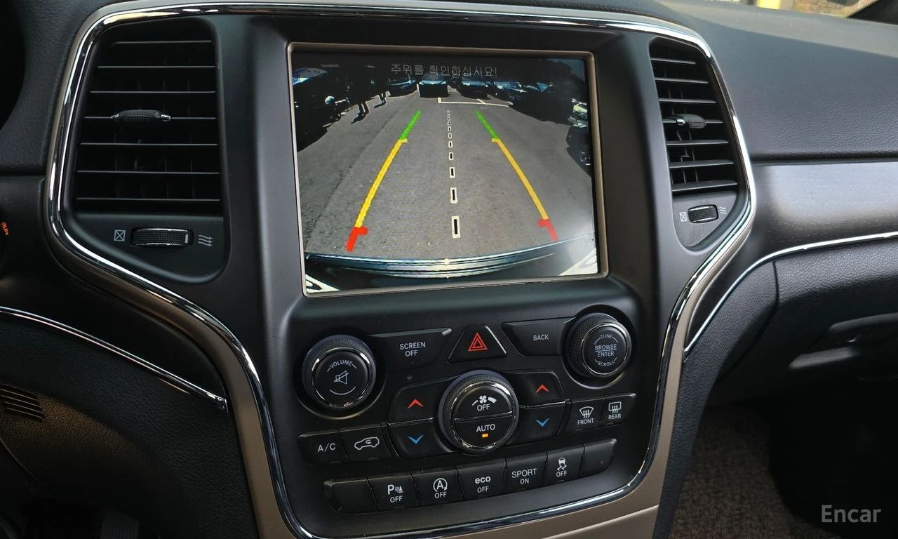 Jeep Grand cherokee 3.6 LIMITED* ПОДГРЕВ* ОБДУХВАНЕ* PANORAMA* КАМЕРА*, снимка 13 - Автомобили и джипове - 54720662