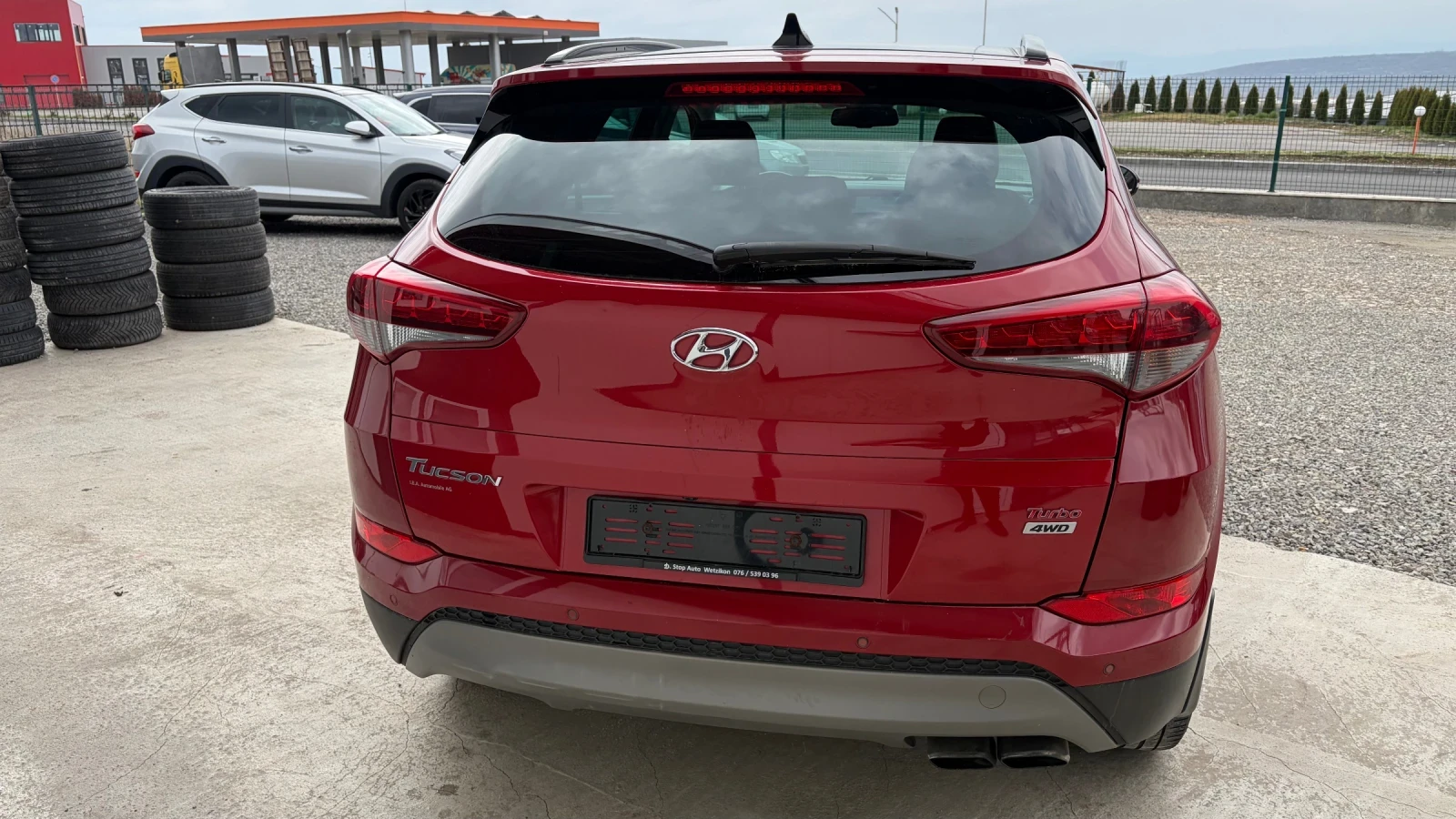 Hyundai Tucson 1.6i* 177hp* 4x4* Швейцария, снимка 6 - Автомобили и джипове - 54791350