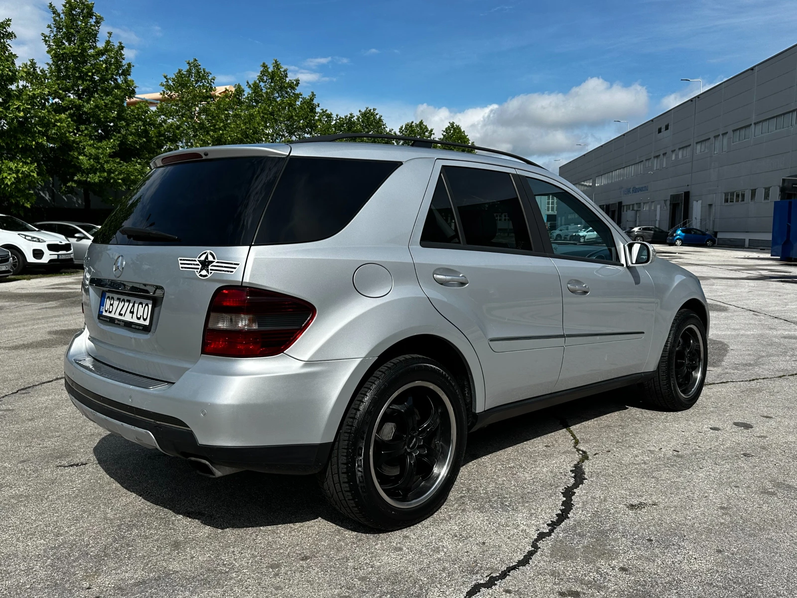 Mercedes-Benz ML 320, снимка 4 - Автомобили и джипове - 54844626