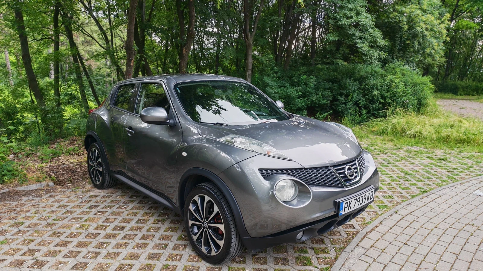 Nissan Juke с регистрация, обслужен