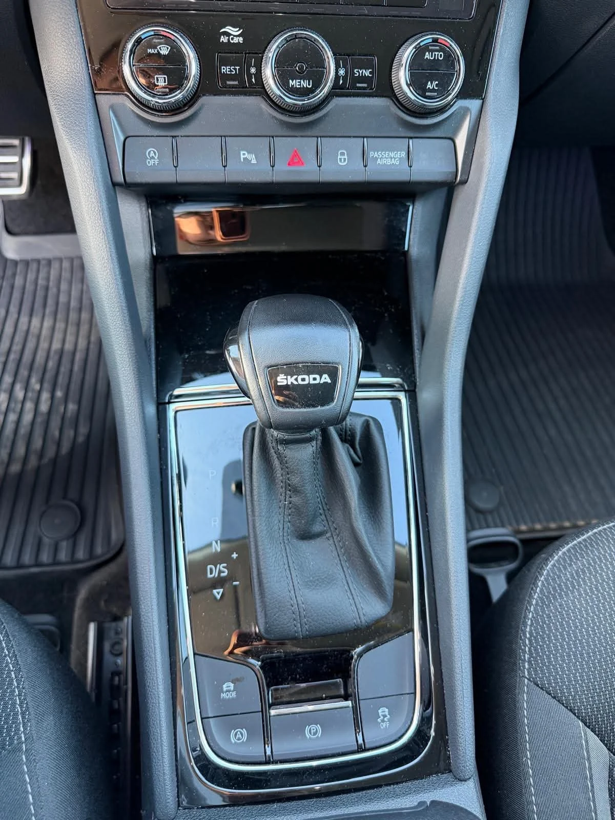 Skoda Kodiaq 1.5TSI, снимка 9 - Автомобили и джипове - 55191185