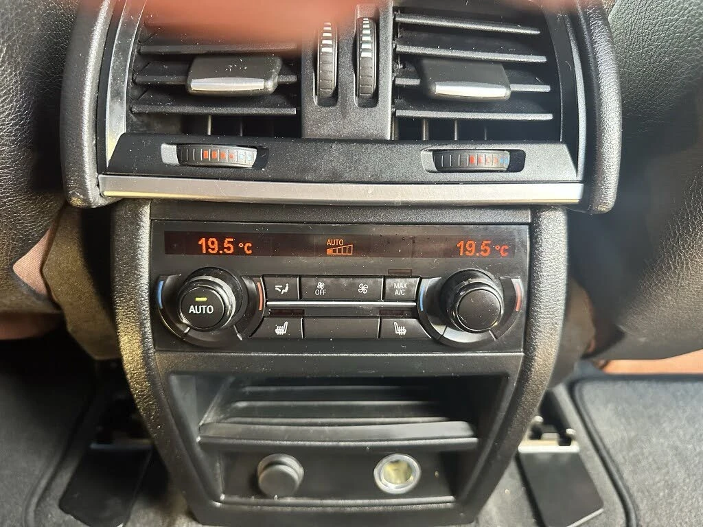BMW X5 XDRIVE35I SPECIAL/PANORAMA/360CAM, снимка 13 - Автомобили и джипове - 55263097