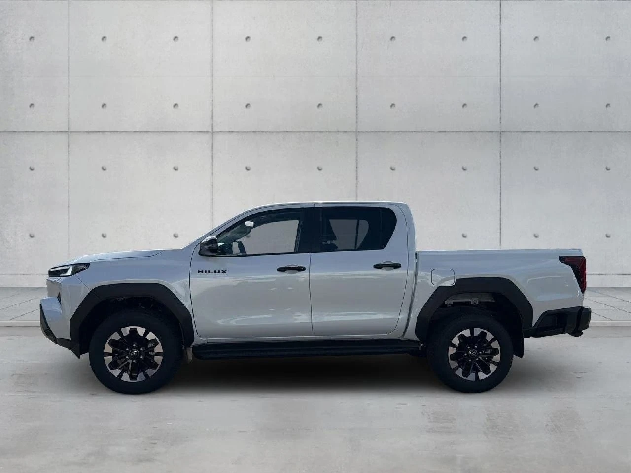 Toyota Hilux 2.8 D-4D/MILD HYBRID/EXECUTIVE /4X4 /LED/JBL/ | Mobile.bg � ����������� 3
