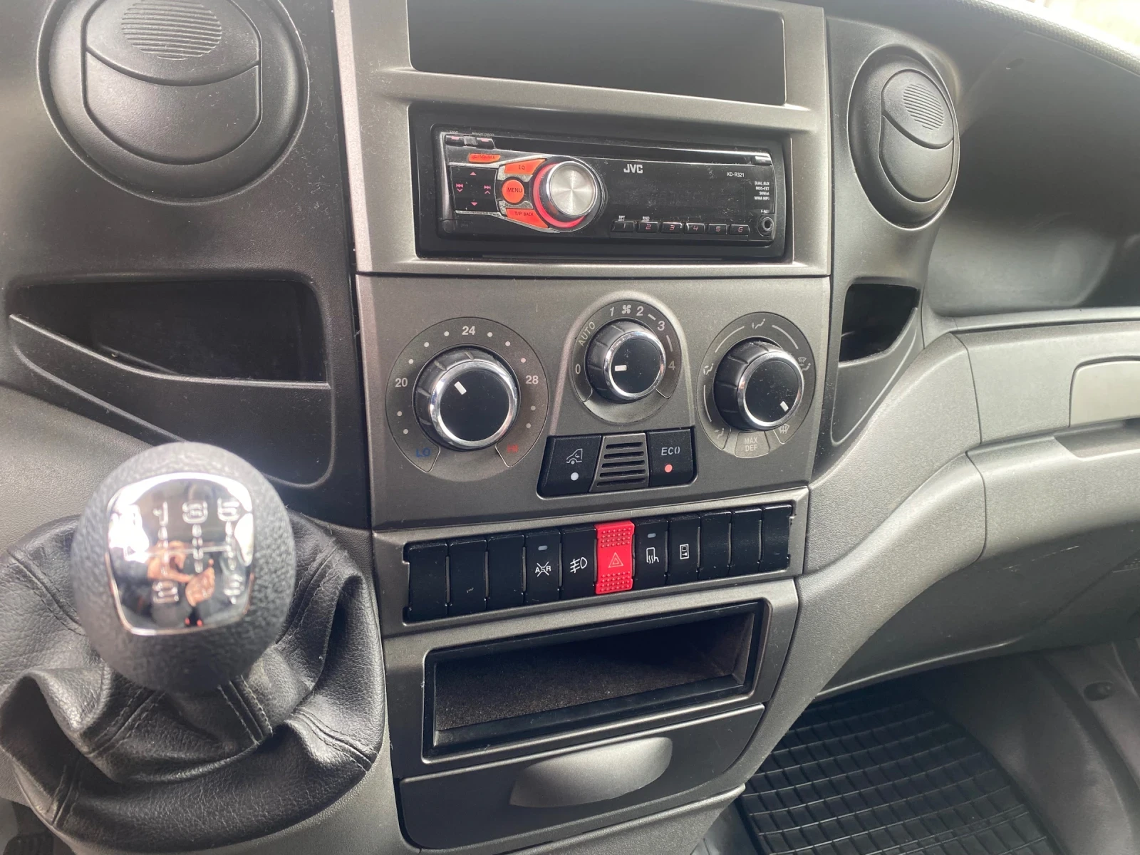 Iveco Daily 40c21 - изображение 7