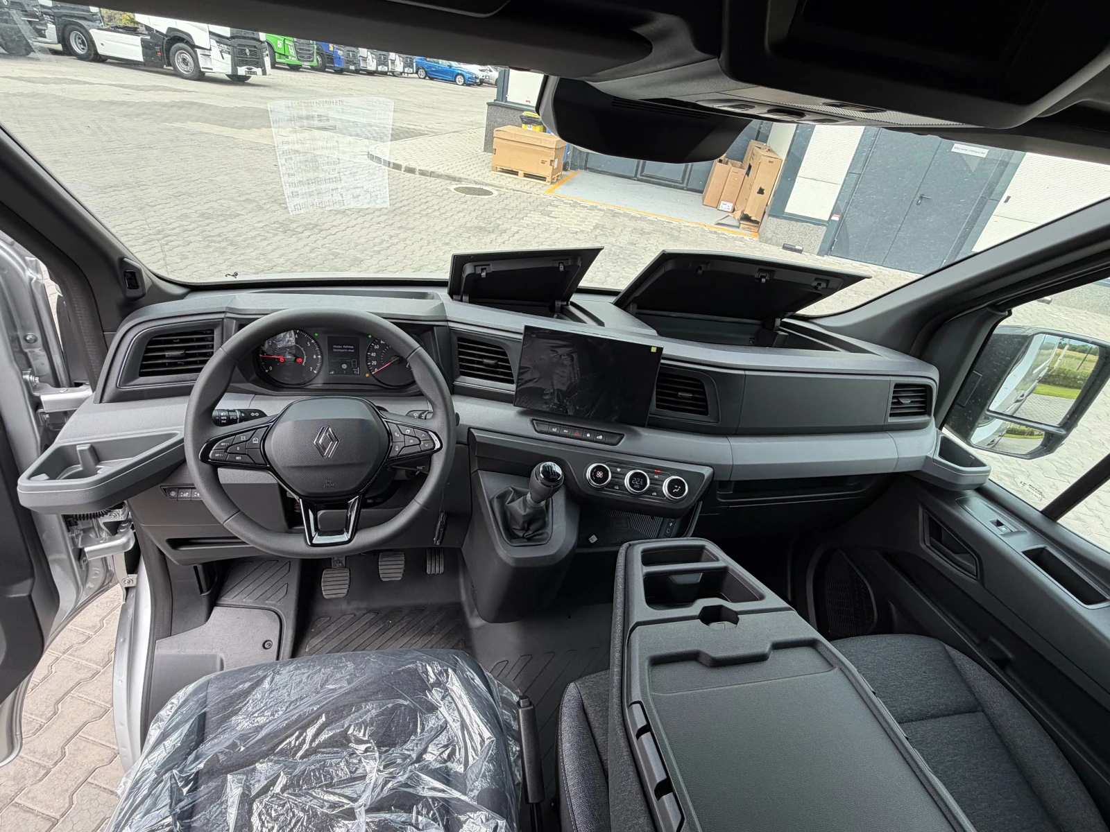 Renault Master RED EDITION* НАЛИЧЕН* L4H3* СИВ МЕТАЛИК* , снимка 11 - Бусове и автобуси - 55050478