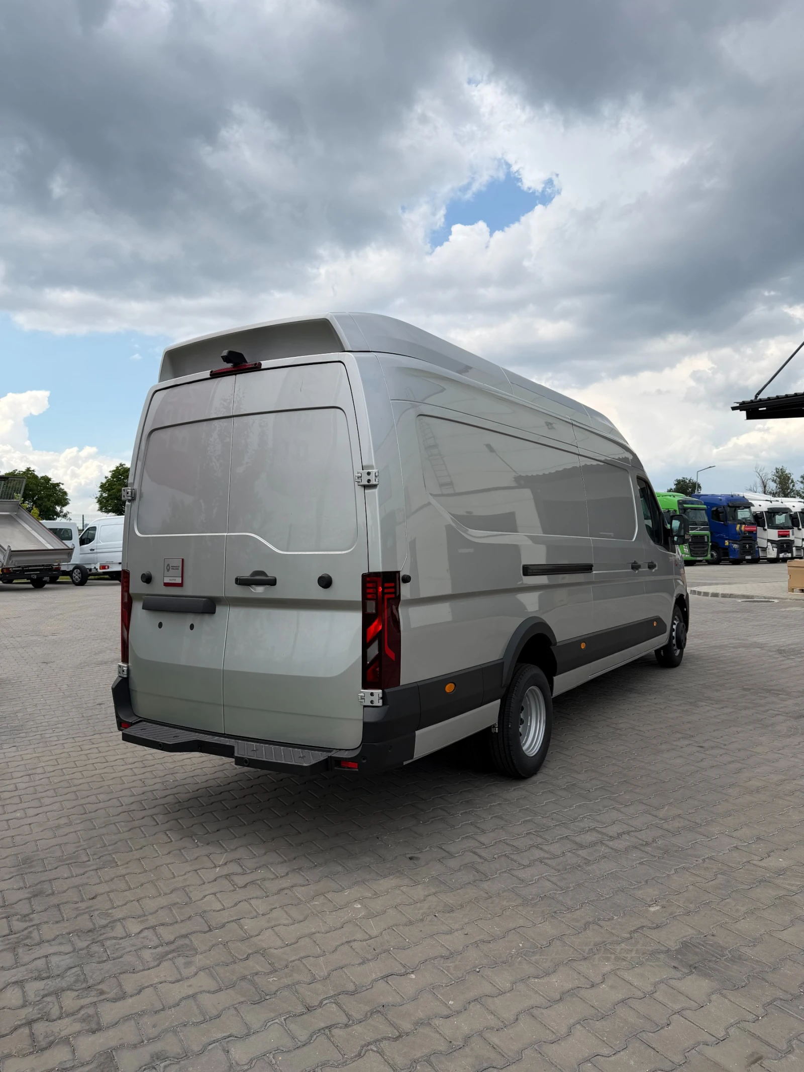 Renault Master RED EDITION* НАЛИЧЕН* L4H3* СИВ МЕТАЛИК* , снимка 6 - Бусове и автобуси - 55050478