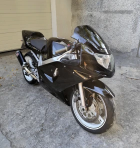     Suzuki Gsxr 600 2
