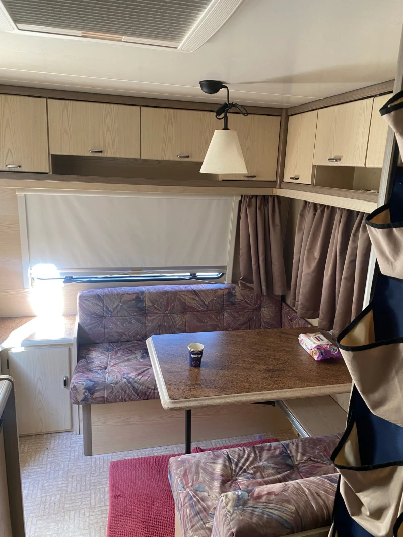 Каравана Bursner 4212, снимка 4 - Каравани и кемпери - 51710559