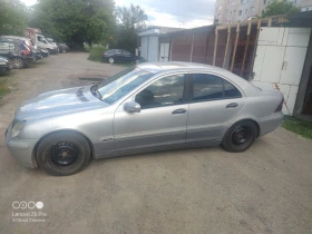 Mercedes-Benz C 200, снимка 2