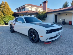 Dodge Challenger 5.7 Hemi СПОРТНА ГЕНЕРАЦИЯ, снимка 1