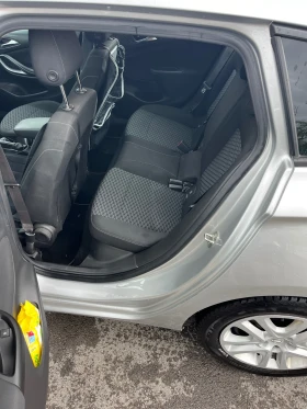 Opel Astra - 15499 лв. / 7924.51 € - 92856148 8