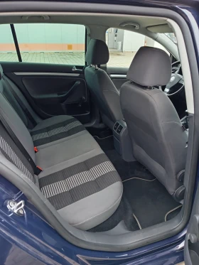 VW Golf 1.4 турбо 122 коня 6 скорости, United - 2950 € / 5769.70 лв. - 37317028 9