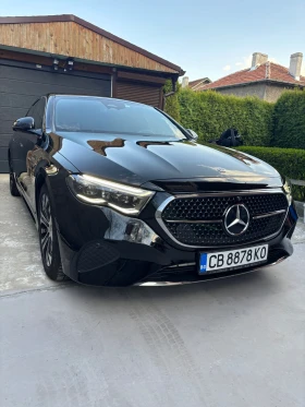 Mercedes-Benz E 220 E 220