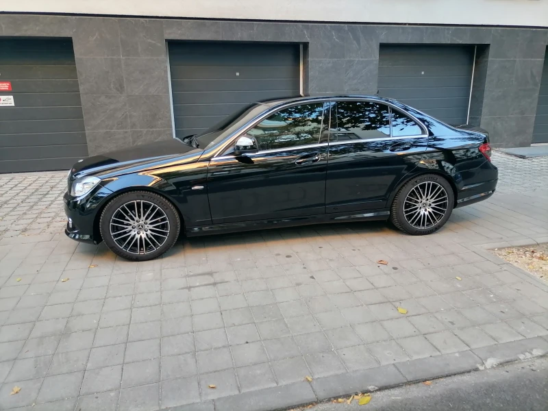 Mercedes-Benz C 220 C220cdi AMG, снимка 11 - Автомобили и джипове - 47474279