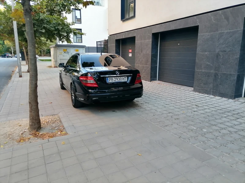 Mercedes-Benz C 220 C220cdi AMG, снимка 14 - Автомобили и джипове - 47474279