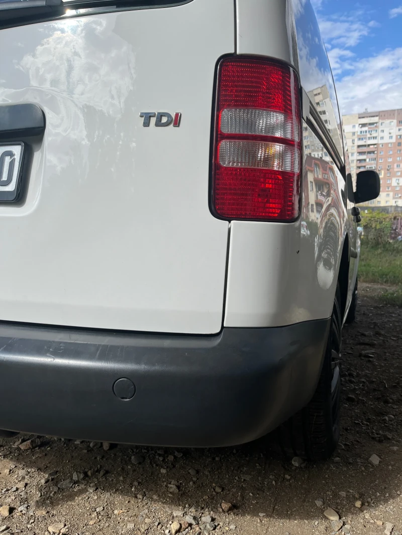 VW Caddy 1.6 TDI, снимка 8 - Автомобили и джипове - 47545527