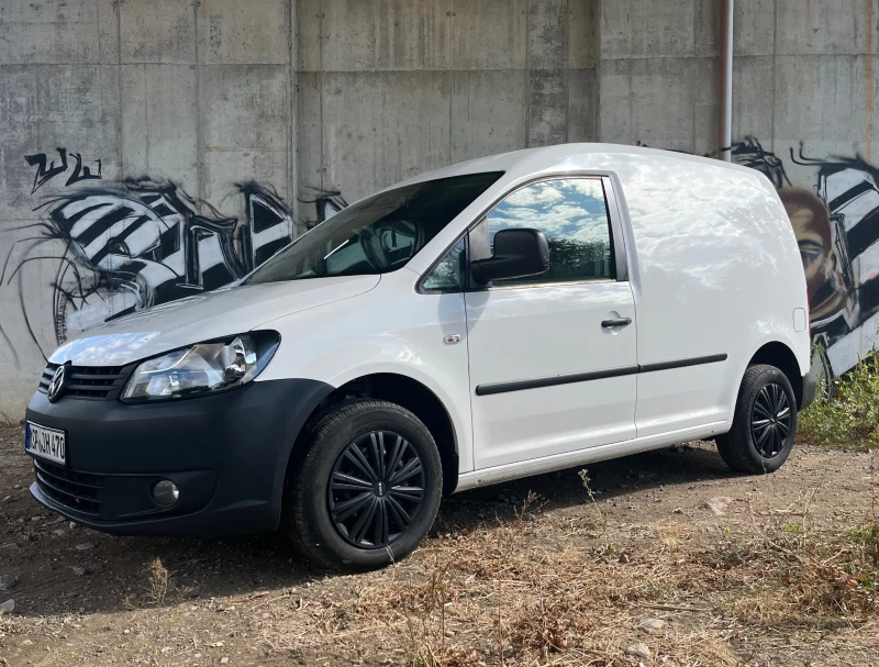 VW Caddy 1.6 TDI, снимка 1 - Автомобили и джипове - 47637279