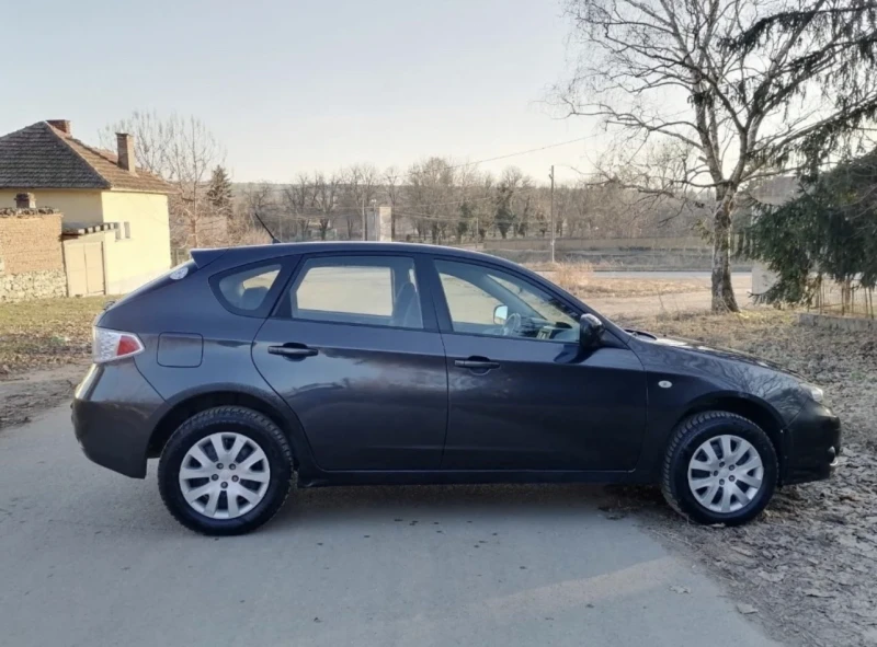 Subaru Impreza 1.5i AWD, снимка 4 - Автомобили и джипове - 47952547