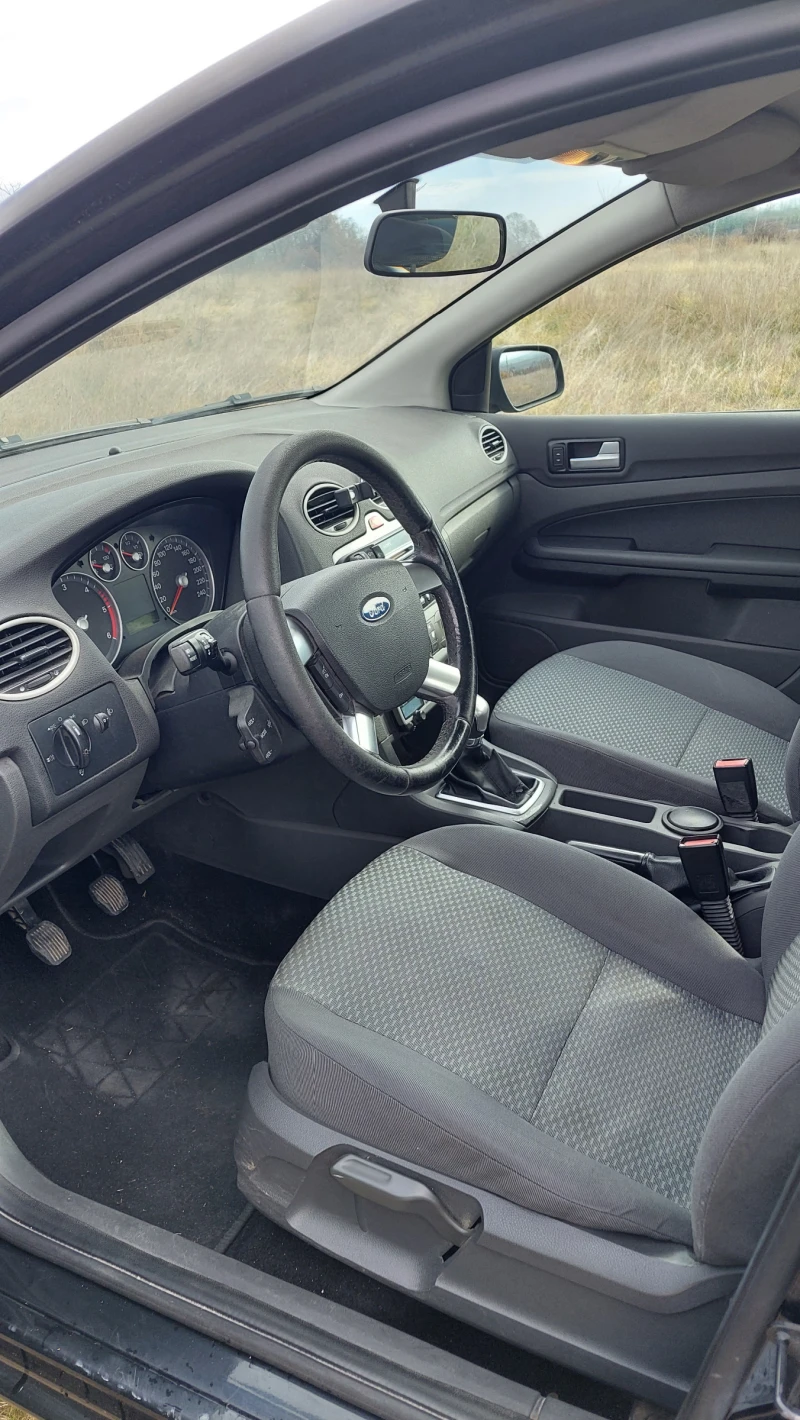 Ford Focus 1.6 TDCI, снимка 5 - Автомобили и джипове - 48311247