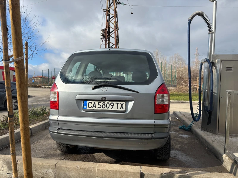 Opel Zafira Elegance - Meтан, снимка 3 - Автомобили и джипове - 48325528