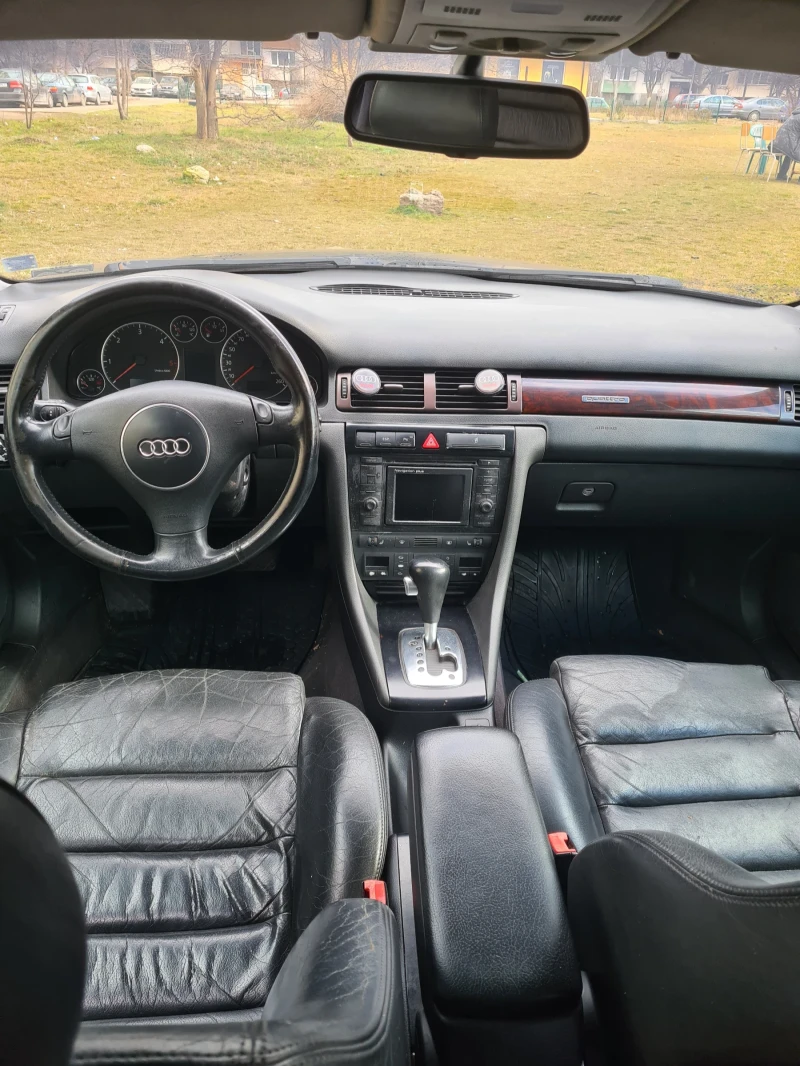 Audi A6 2.5 TDI, снимка 4 - Автомобили и джипове - 48879638