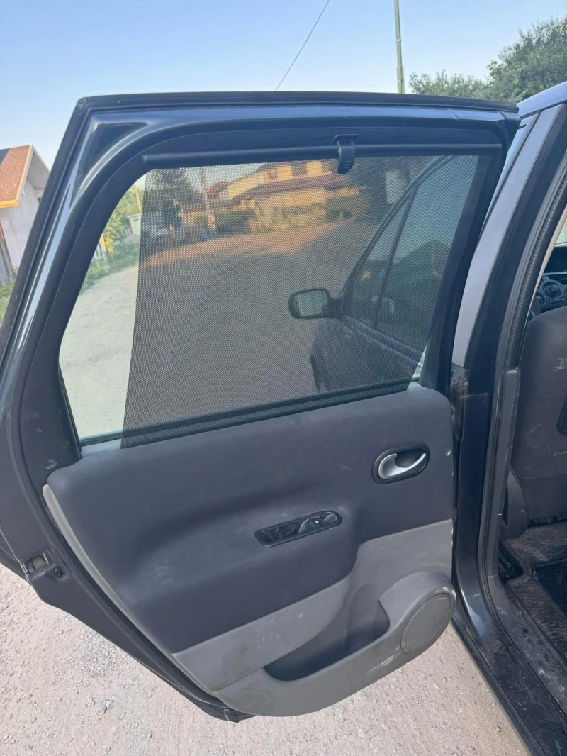 Renault Grand scenic 1.9dci 131кс ЕВРО 4, снимка 6 - Автомобили и джипове - 52955473