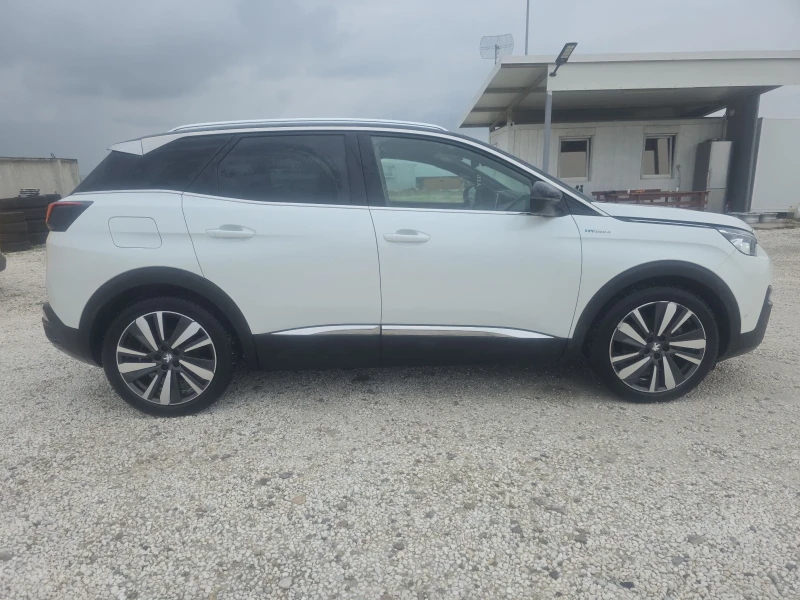 Peugeot 3008 Gt, Plug Hibrid, 4x4, 300Hp, Camera, Distronik, снимка 8 - Автомобили и джипове - 51202298