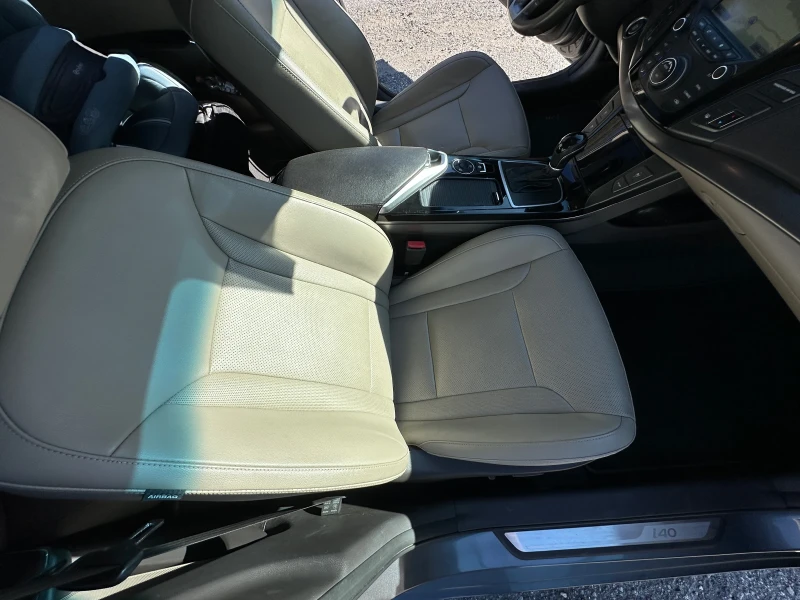 Hyundai I40 Обдухване, снимка 6 - Автомобили и джипове - 52657401