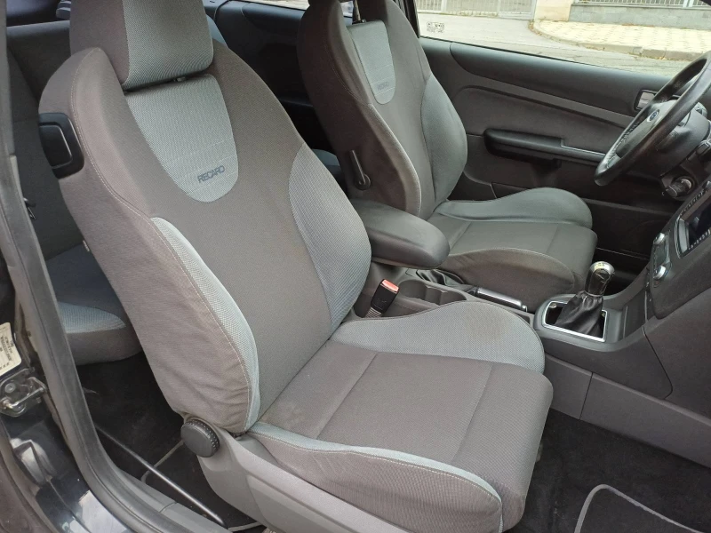 Ford Focus ST 2.5i 20V 226 к.с. LPG, снимка 13 - Автомобили и джипове - 52651073