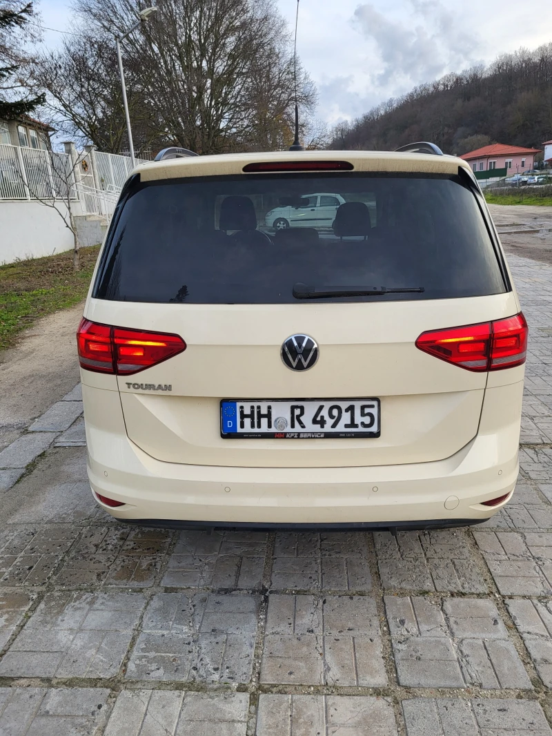 VW Touran 2.0 TDI , снимка 4 - Автомобили и джипове - 52655715