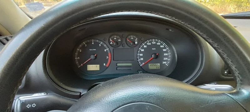 Seat Toledo, снимка 5 - Автомобили и джипове - 52868982