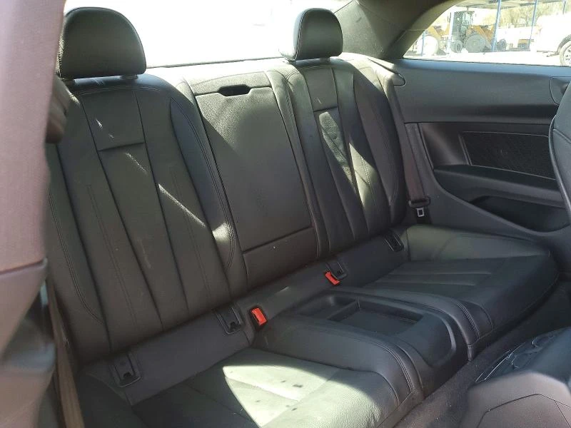 Audi A5 2.0 TFSI, снимка 10 - Автомобили и джипове - 56422431