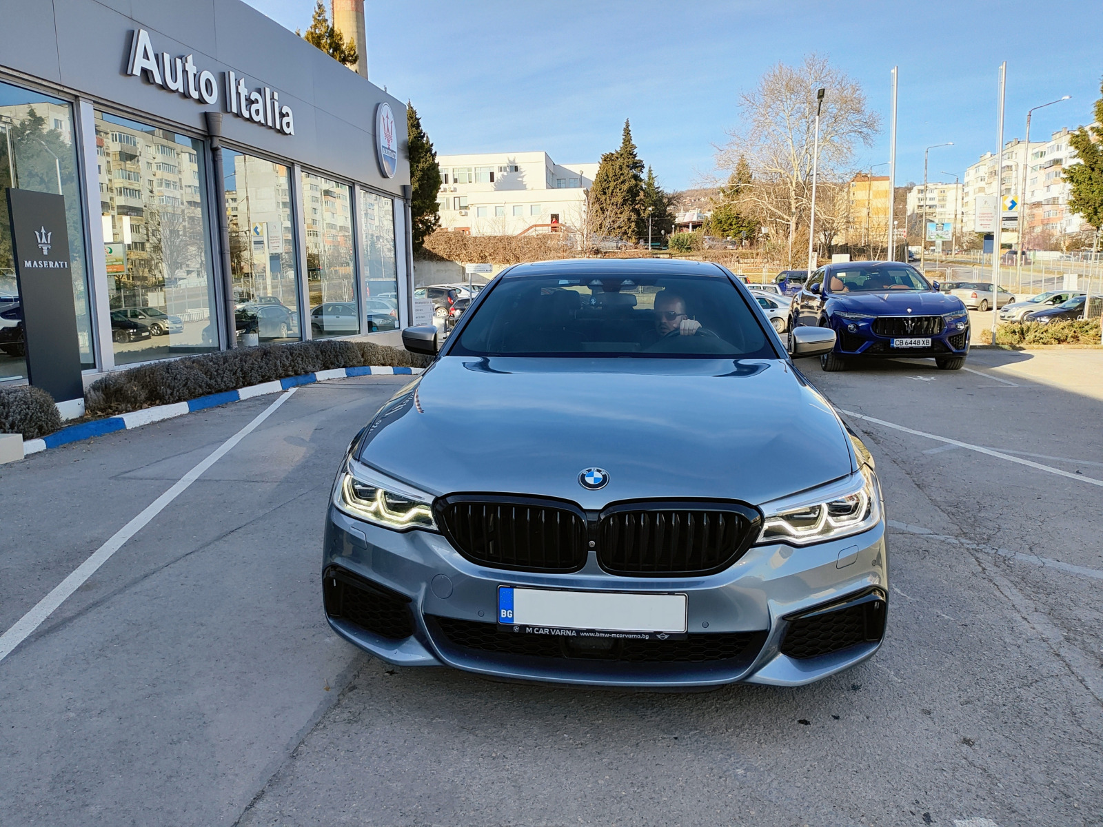 BMW 550 M550d xDrive - изображение 1