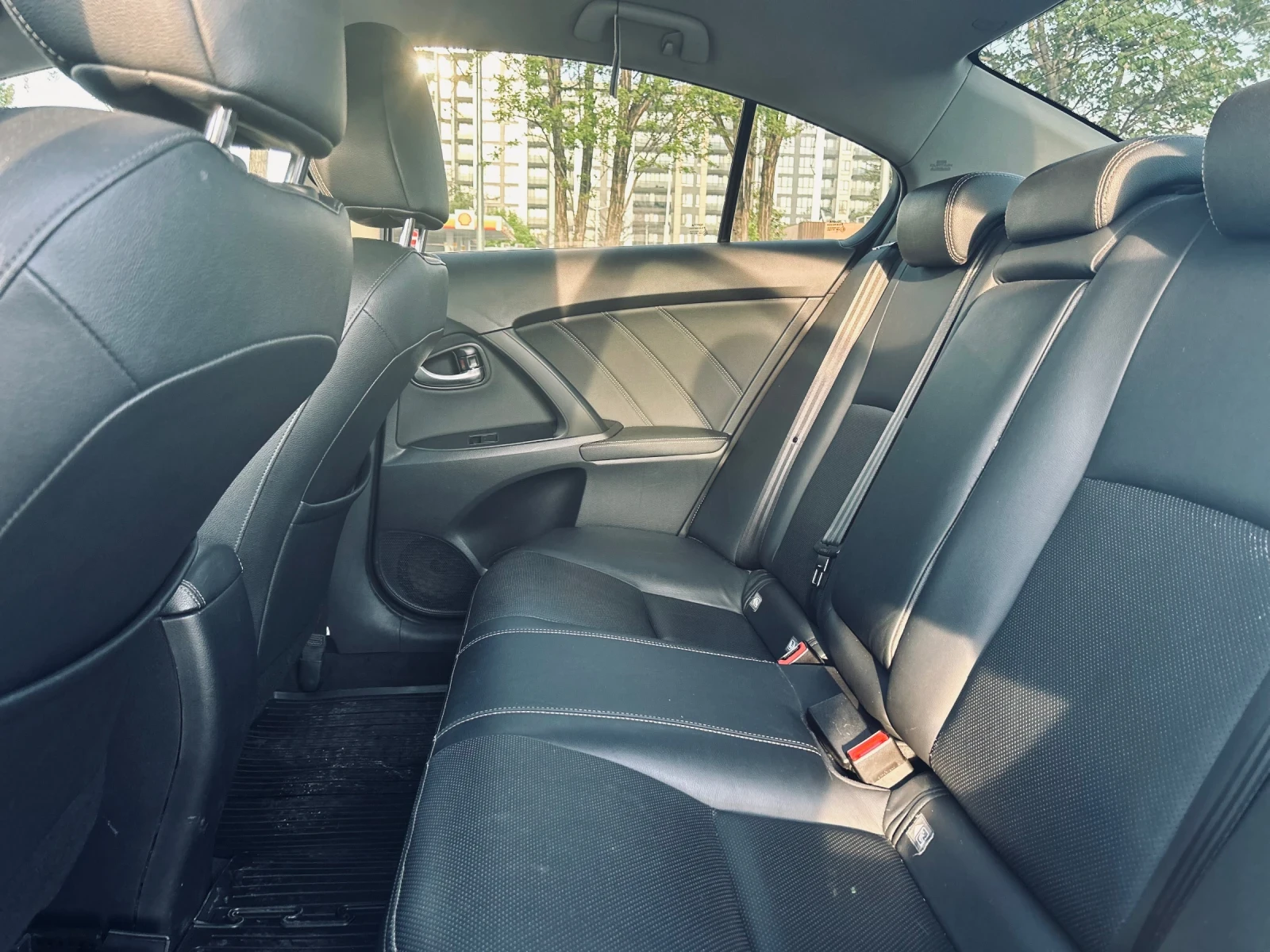 Toyota Avensis 2.0 Business  - изображение 9