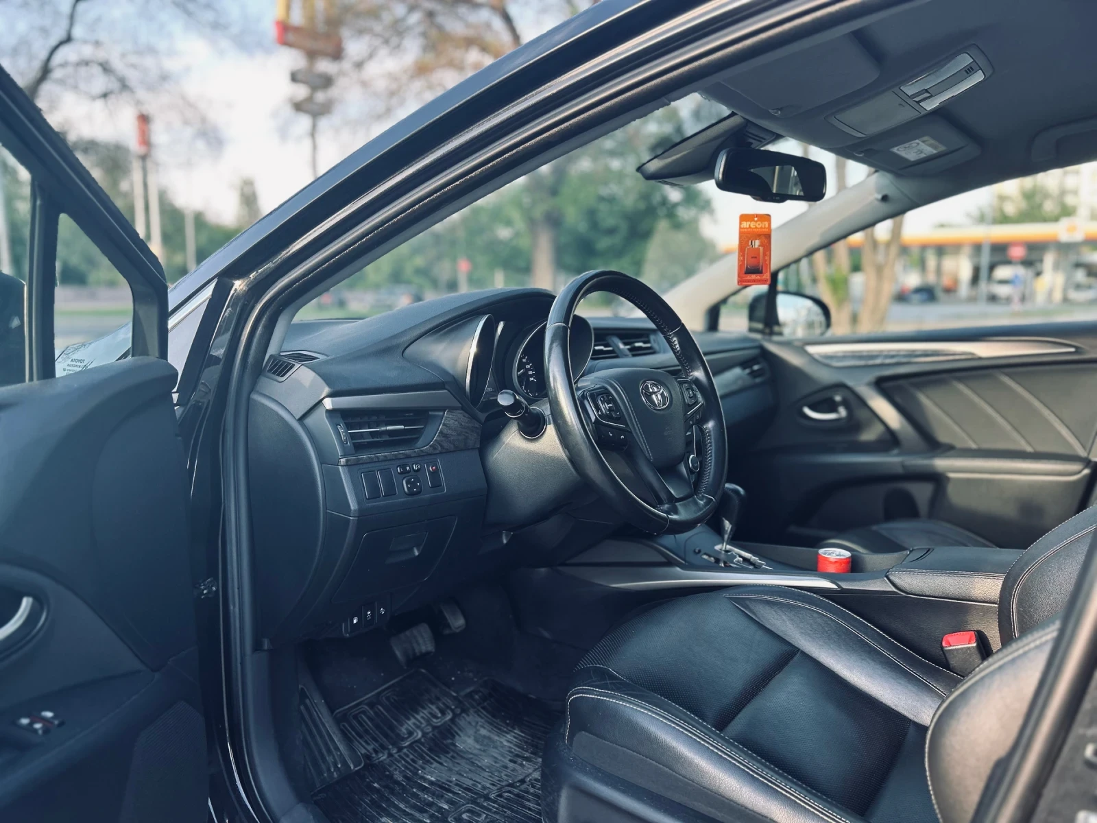 Toyota Avensis 2.0 Business  - изображение 7