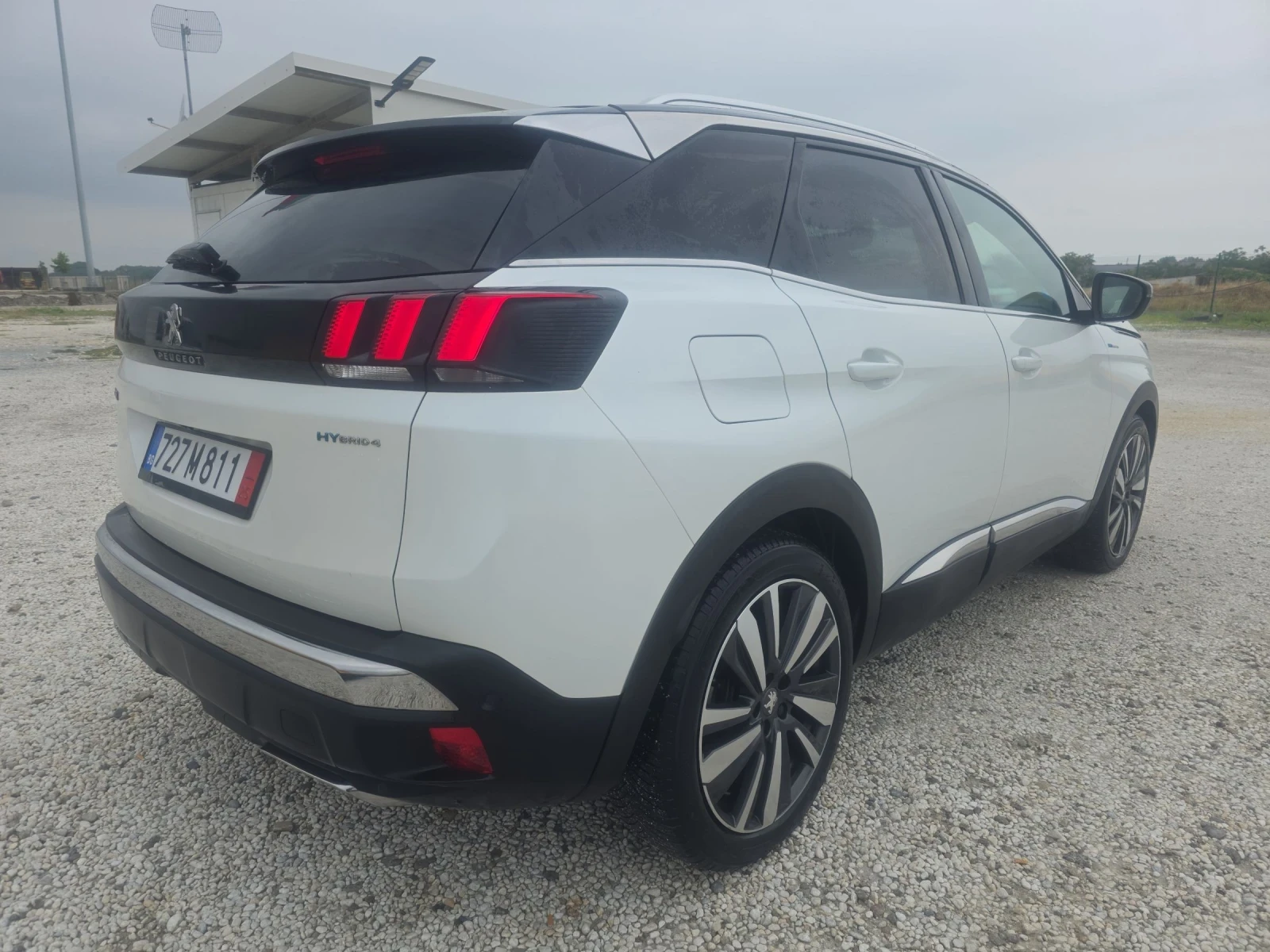 Peugeot 3008 Gt, Plug Hibrid, 4x4, 300Hp, Camera, Distronik - изображение 7