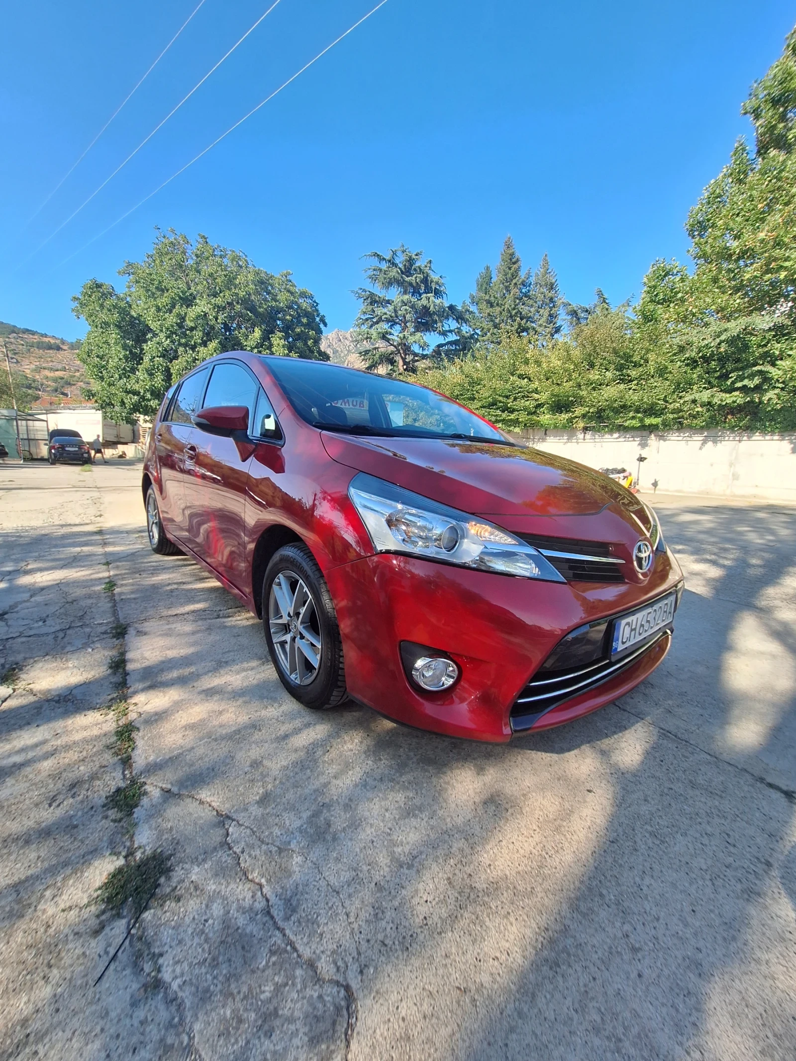 Toyota Verso  - изображение 5