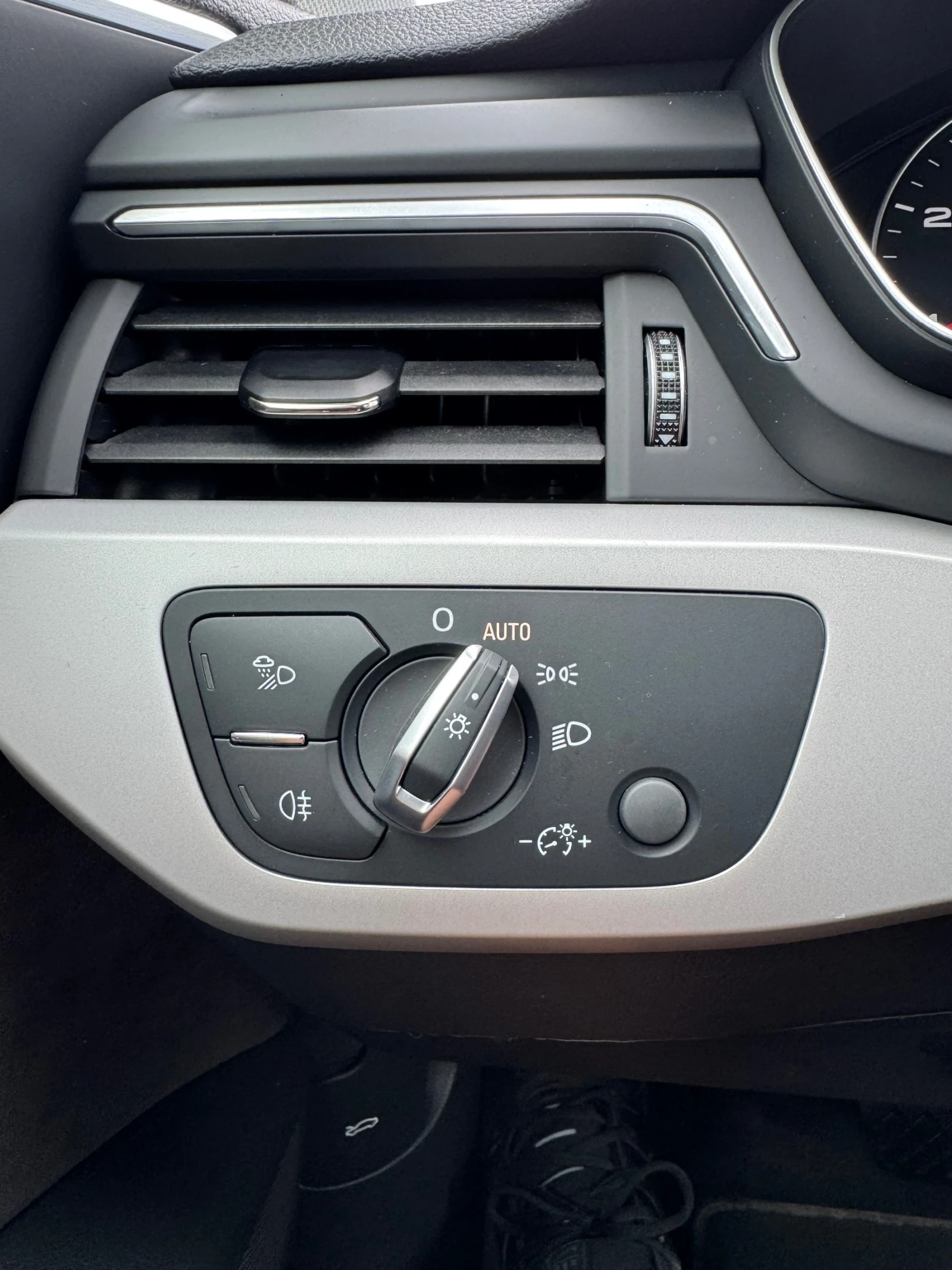 Audi A5 2.0 TDI Hybrid | Mobile.bg � ����������� 14