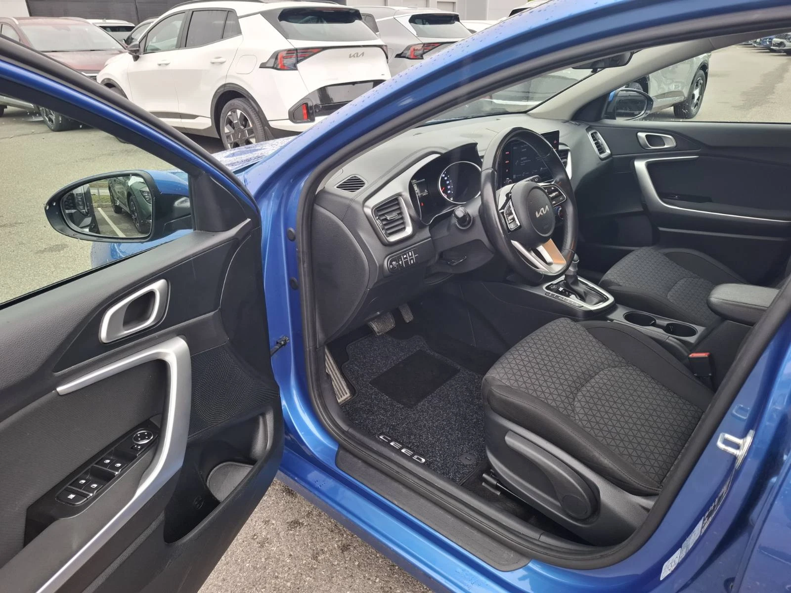 Kia Ceed 1.5 T-gdi Гаранция - изображение 9